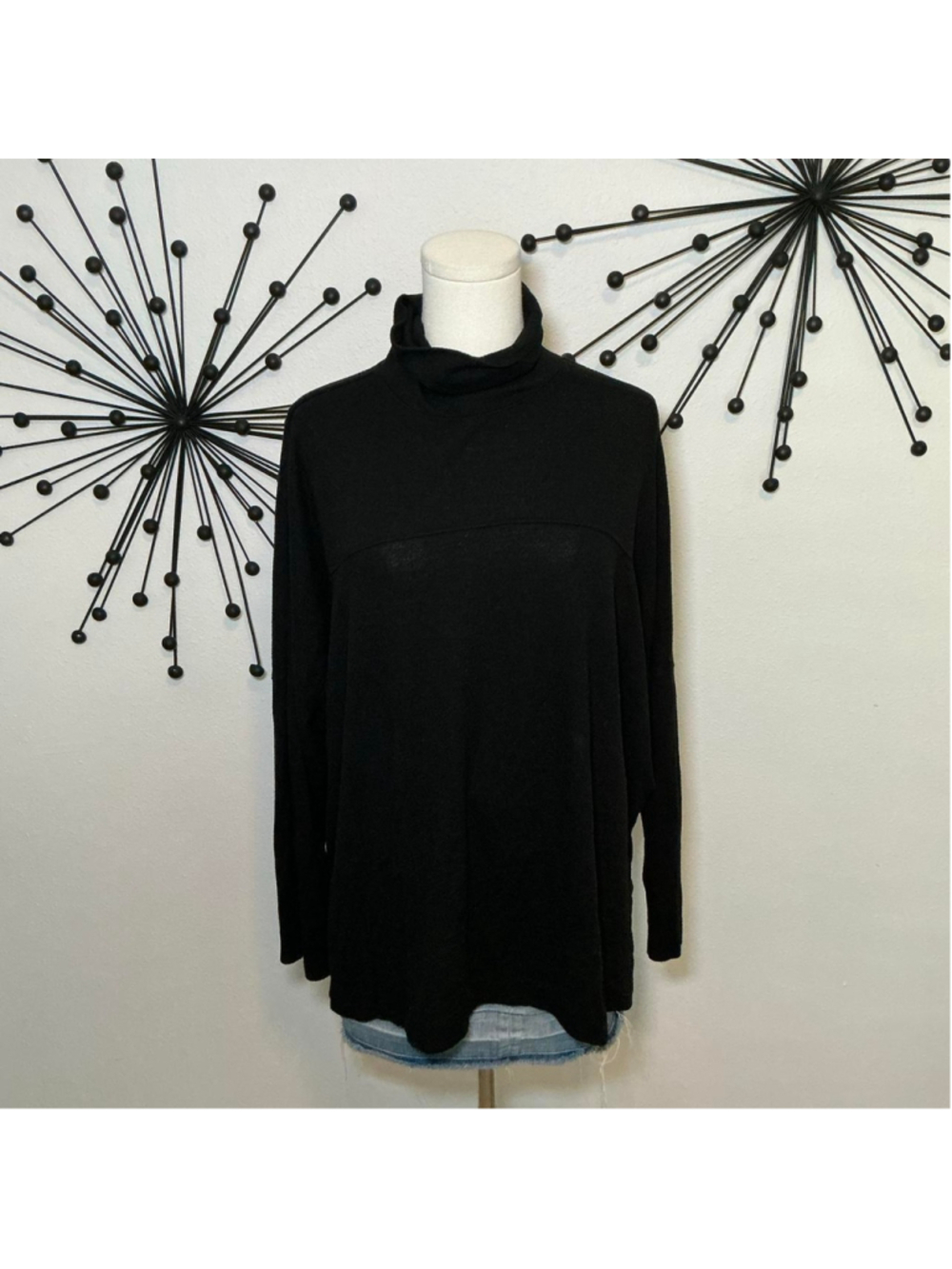 Aerie Black Long Sleeve Turtleneck Tunic Top Size L Soft Stretch Basic
